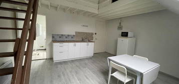 Studio 1 pièce 19 m²