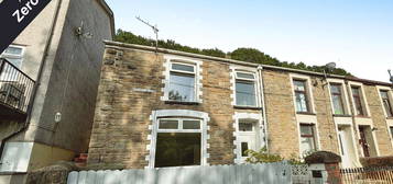 3 bed property to rent