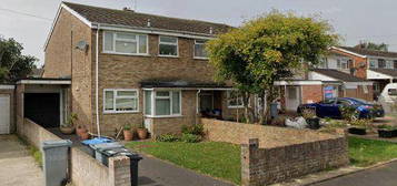 2 bedroom semi-detached house to rent