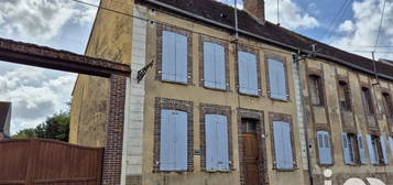 Maison de village 2 étages  à vendre, 5 pièces, 4 chambres, 122 m²