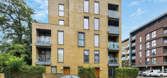 Flat for sale in Tewkesbury Road, Ealing W13