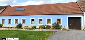 Tradition trifft Moderne: Teilrenoviertes Vierkant-Bauernhaus in Pernegg/NÖ - 150m² Wohnfläche, 5 Zi, Riesiger Garten