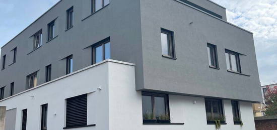 2 Zimmer Neubauwohnung in ruhiger Zentrumsnähe mit Dachterrasse