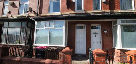 4 bed shared accommodation to rent