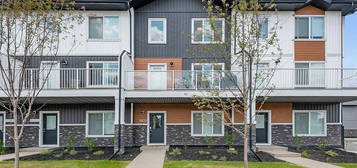 280 S Chelsea Rd #1902, Chestermere, AB T1X 1Z4