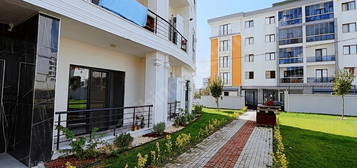 MURATÇEŞMEDE SİTEDE KİRALİK 3+1 140M2 GİRİŞ KAT DAİRE