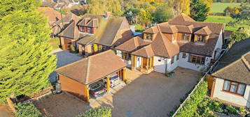 Detached house for sale in Rignals Lane, Chelmsford CM2