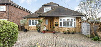 5 bed bungalow for sale