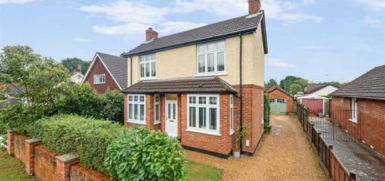 3 bedroom detached house for sale