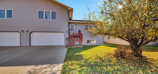 2025 Windmill Dr, Spearfish, SD 57783