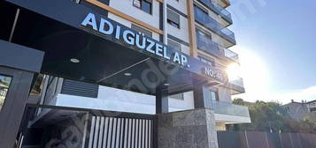 Üsküdar Kuzguncukta Deniz Manzaralı Sıfır Lüks 4+1 Daire