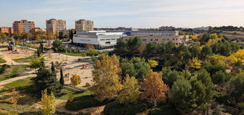 Alquiler de Piso en avenida Castilla y León, 15