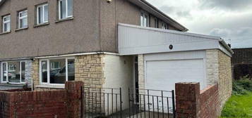 3 bedroom semi-detached house