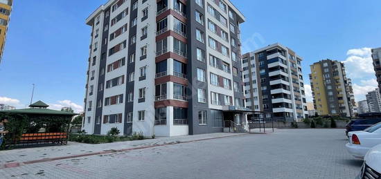 ULTRA LÜKS İBF DAİREM YÜKSEK ZEMİN KATLI TAKAS OLUR 2+1 110 M2