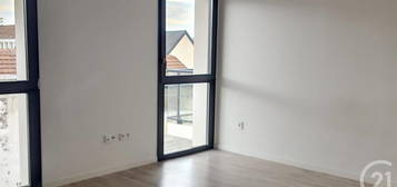 Location appartement 1 pièce 27 m²