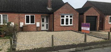 2 bedroom semi-detached bungalow to rent