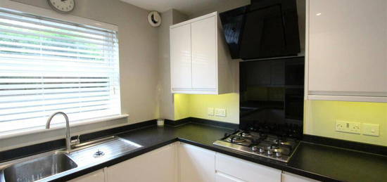 2 bedroom ground floor flat