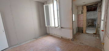 Bordeaux - à vendre - secteur Saint Genes - Plateau T2 de 47m² à amenager