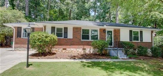 2796 Laurel Ridge Dr, Decatur, GA 30033