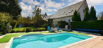 MAISON AVEC PISCINE AU CALME