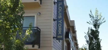 Louis York Apartments, Portland, OR 97203