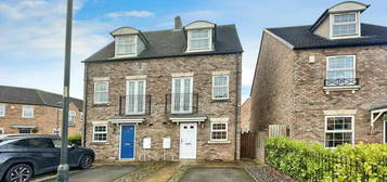 3 bedroom semi-detached house