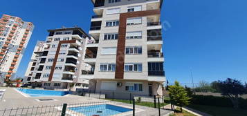 TERMESOS BLV/GEBİZLİ'DE GÜV/HAVUZ/KAPALI OTOPARKLI 3+1 DAİRE