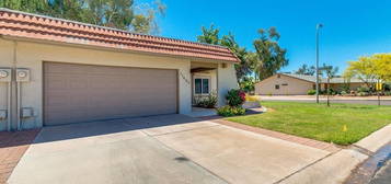 11405 S  Tawa Ln, Phoenix, AZ 85044