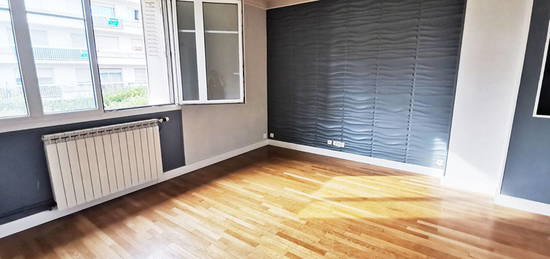 Location appartement 3 pièces 63 m²