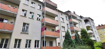 **Familienwohnung im Lutherviertel mit Balkon und Gäste-WC**