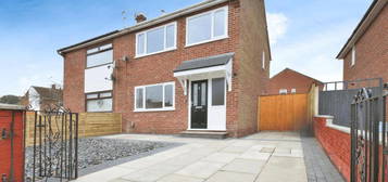 3 bedroom semi-detached house