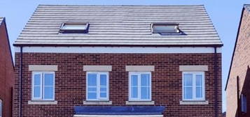 3 bedroom semi-detached house