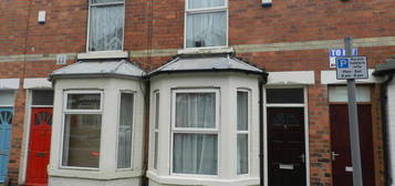 2 bedroom terraced house