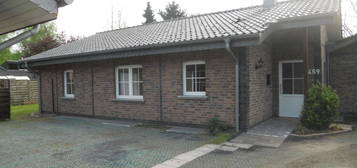 ***Schicker Bungalow mit ausgebautem Souterrain, 4 Zi.- Terrasse + Garten in Geldern-Walbeck