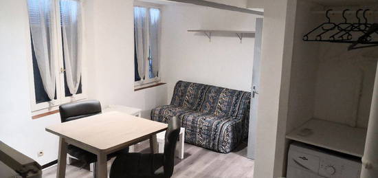 Studio 20m2 meublé, Toulon Ouest