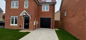 3 bedroom detached house