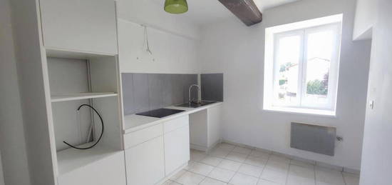 Appartement  à louer, 3 pièces, 2 chambres, 69 m²