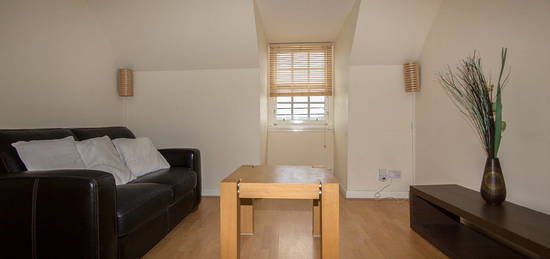 2 bed flat to rent