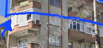 Eskiizmir Caddesi Üzerinde Satılık 3+1 Ferah Daire