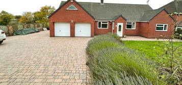 4 bedroom detached bungalow for sale