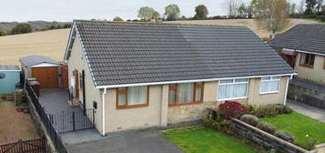 2 bedroom semi-detached bungalow for sale