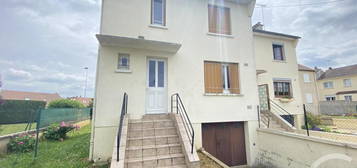 Maison  à vendre, 4 pièces, 3 chambres, 79 m²