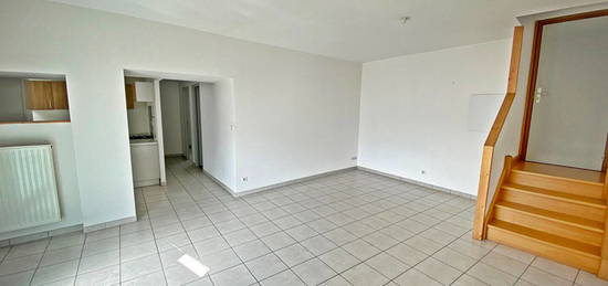 Appartement  à louer, 3 pièces, 2 chambres, 64 m²