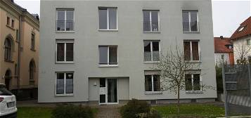 Freundliche und neuwertige 2-Zimmer-Wohnung mit gehobener Innenausstattung mit EBK in Bad Kissingen