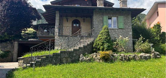 Villa a Castione della Presolana (BG)