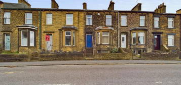 2 bedroom terraced house