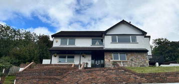 3 bed detached house for sale