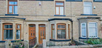 Terraced house to rent in Victoria Road, Bolton BL6