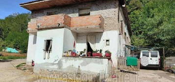 Villa all'asta in via Quarto la Macchia s.n.c