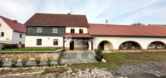 Rodinný dům, 180 m² + 150 m² pozemek, Těchobuzice, Ploskovice